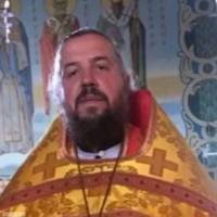 Священнику УПЦ МП заборонили вести службу після того, як у мережі з'явилися його «аморальні» відео
