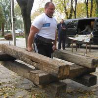 У Теребовлі відбулися змагання силачів