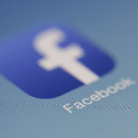 15 невідомих функцій Facebook