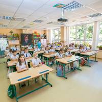 Для чого в тернопільських школах вимагають довідок про місце реєстрації дітей?