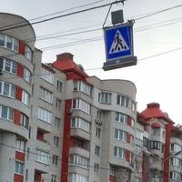 Тернопільські пішохідні переходи облаштовують сигнальними ліхтарями