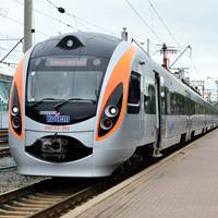 8 січня через Тернопіль курсуватиме додатковий швидкісний потяг