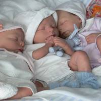 Батьки дівчаток-трійнят з Тернополя розповіли, як назвуть дочок