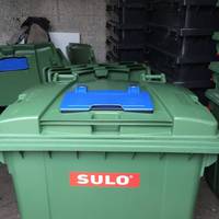 У Вишнівці закупили 70 контейнерів для роздільного збирання сміття