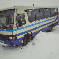 Дорогою в Бучач рейсовий автобус злетів у кювет