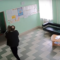 Невідомий чоловік намагався вкрасти дитину з школи (ВІДЕО)