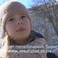 Батько пояснив чому викрадав свою доньку з тернопільської школи