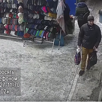 У поліції просять допомогти встановити особу крадія