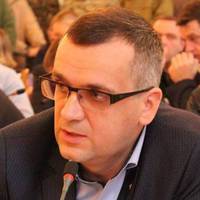 Тернопільський суд надав дозвіл на затримання нападника, який 22 лютого у центрі міста підрізав екс-депутата Ігоря Турського