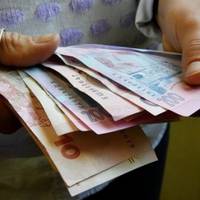За рівнем зарплат Тернопільщина знову пасе задніх