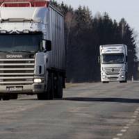 До уваги водіїв Тернопільщини: обмежено рух вантажівок