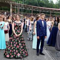 Тернопільським випускникам пропонують відмовитися від святкування у ресторанах