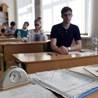 Сьогодні на Тернопільщині 11 абітурієнтів вигнали із ЗНО