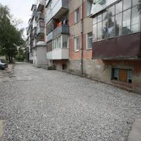 Капітально ремонтують двір на вулиці Макаренка, 4 (ФОТО)