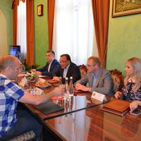 До Тернополя через спалення табору ромів приїхала місія ОБСЄ