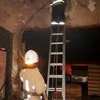 Рятувальники майже 3 години гасили пожежу в селі Мирне Підгаєцького району (ФОТО)