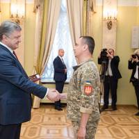 Президент нагородив орденом військового журналіста з Тернополя