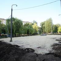 На вул. Київській будують універсальний спортмайданчик