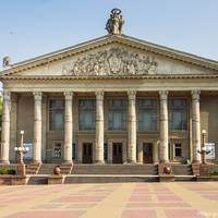 До дня медика у Тернопільському драмтеатрі - премєра комедії