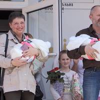 Після втрати єдиного сина в АТО Лілія Ільницька з Житомирщини народила трійню (ВІДЕО)