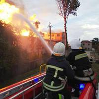 Правоохоронці ще встановлюють причину пожежі на спиртзаводі у Збаражі