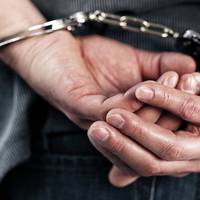 На Тернопільщині чоловік обікрав колишню дружину, яка сама виховує трьох маленьких дітей