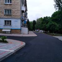Завершується капітальний ремонт дворів на вулиці Орлика (ФОТО)