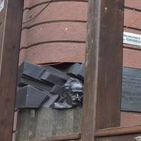 У Тернополі Вячеслава Чорновола змусять дивитися на пяні обличчя нащадків (ФОТО)