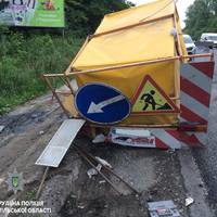 На Тернопільщині пяний водій, що скоїв ДТП, хотів відкупитися від патрульних 50 гривнями (ФОТО)