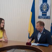 Тернопільська випускниця отримала подарунок за успіхи на ЗНО (ФОТО)