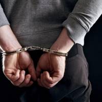 За вкрадені 25 гривень і кітель копа житель Борщівщини сяде в тюрму