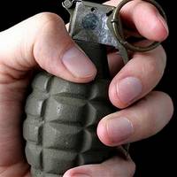 На Тернопільщині росіянин прийшов у поліцію з гранатою