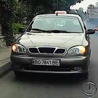 Тернопільські таксисти ризикують життями пасажирів (ФОТО, ВІДЕО)