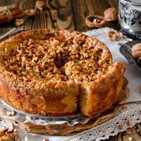 М’який всередині і з хрумкою скоринкою зовні: незвичайний яблучний пиріг