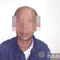 Розкидав товар, поїв бутерброди і приміряв жіночі туфлі: у Тернополі злодій «погосподарював» у «Євроринку» (ФОТО)