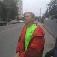 У Тернополі чоловік вкрав парасолі, бо хотів їсти (ФОТО)