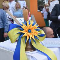 Учні однієї з тернопільських шкіл оригінально відсвяткували День знань (ФОТО)