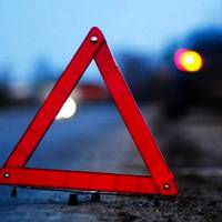 Нічна аварія на Дружбі: пошкоджено два автомобілі