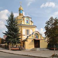 Шашлик із запахом кадила: древня українська церква на Тернопільщині потерпає від нелюдів
