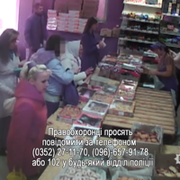 У Тернополі в магазині «Солодощі» зганьбилася жінка (ВІДЕО)