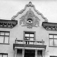 Перша тернопільська повоєнна багатоповерхівка (1950-ті)
