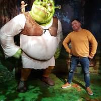 Актор із команди “ВІП-Тернопіль” у Лондоні знайшов “брата” (Фото)