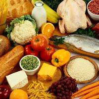У Польщі тернополяни на одноденну зарплатню можуть купити продуктів на тиждень (відео)