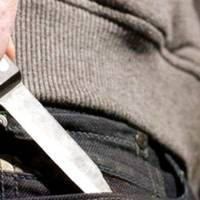 На Тернопільщині підліток без жодних попереджень всадив ніж у живіт 16-річному хлопцю