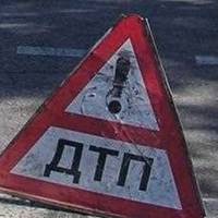 В селі Сухостав вантажівка розтрощила огорожу