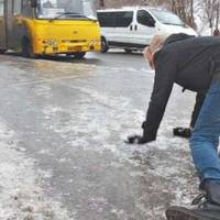 Через ожеледицю тернопільські медики не доїжджають до хворих