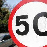 На міжнародній трасі швидкість не більше 50 км/год: водії не бачать логіки