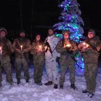 «Поки ми тут, можете спати спокійно»: військові привітали українців із Різдвом та новорічними святами