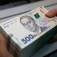 Міський голова Тернополя щодня заробляє 3 255 гривень: що кажуть тернополяни. Відео