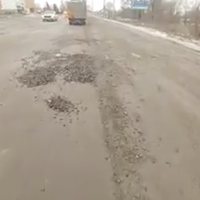 У мережі зявилося відео ремонту дороги в Ланівцях. Без коментарів!